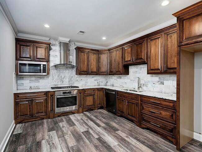 Building Photo - 4055 St Michelle Ln