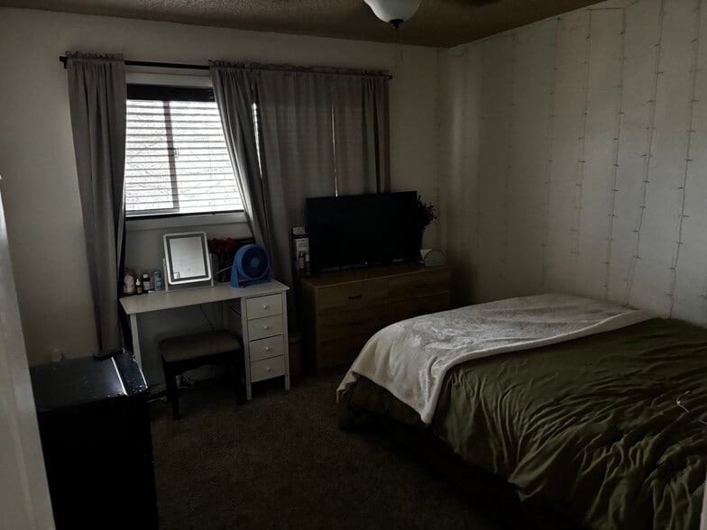 Building Photo - 3310 Saint Johns Ave