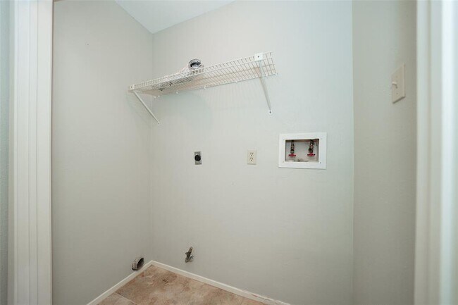 Building Photo - 3115 Williams Cir