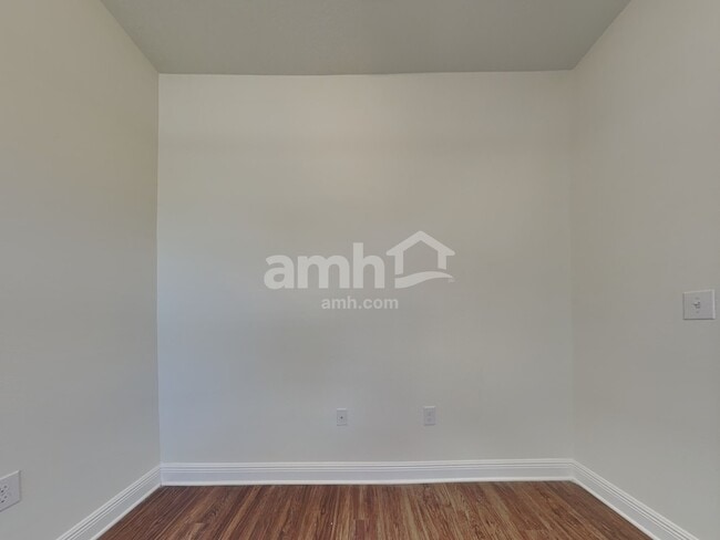 Building Photo - 20256 Calla Lily Dr