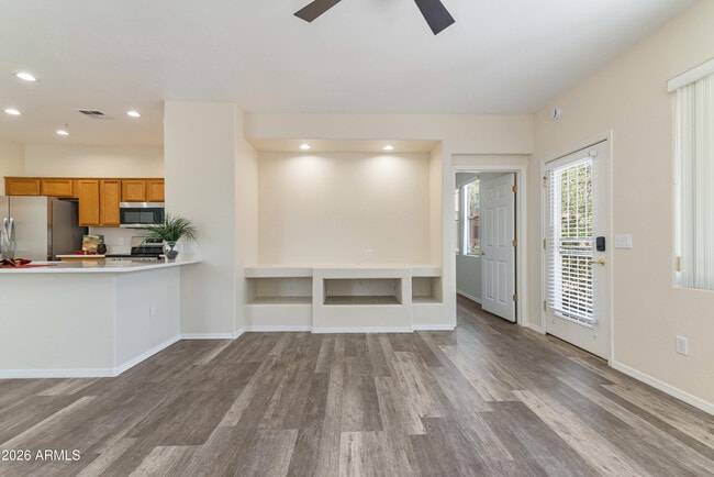 Building Photo - 11500 E Cochise Dr