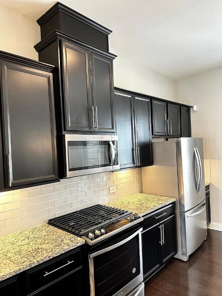 Building Photo - 1772 Morningtide Ln NE