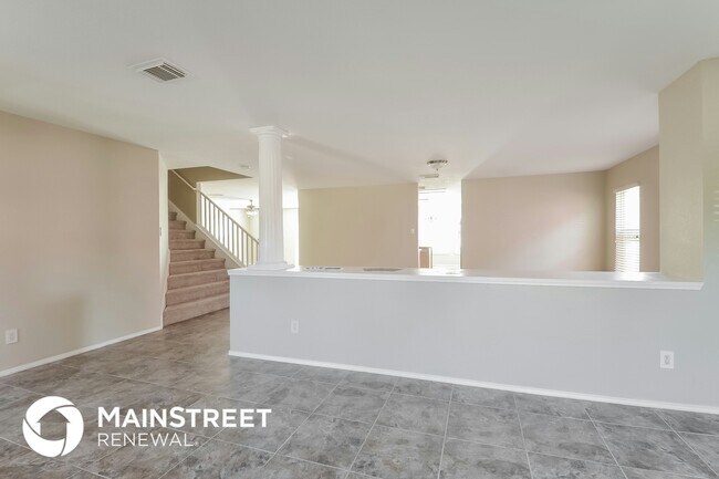 Building Photo - 802 Empresario Dr
