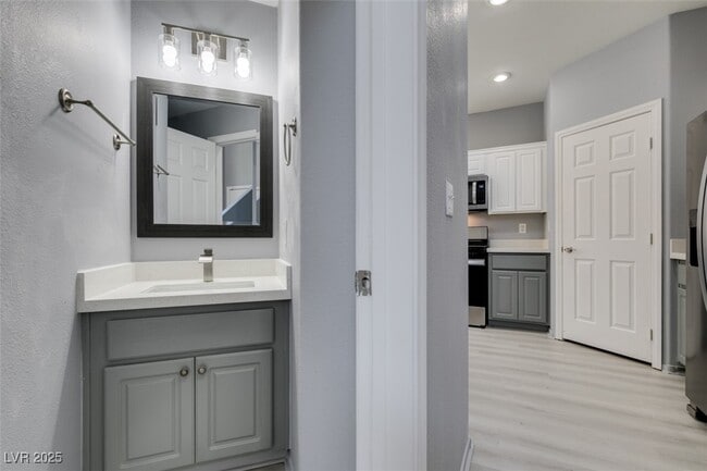 Building Photo - 803 Binbrook Dr