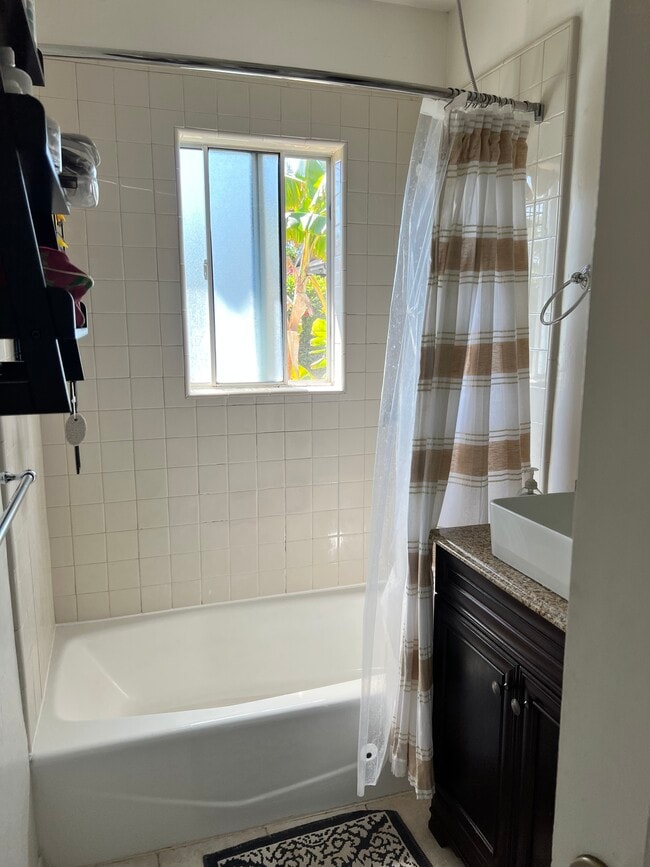 Building Photo - 2909 Ventura Dr