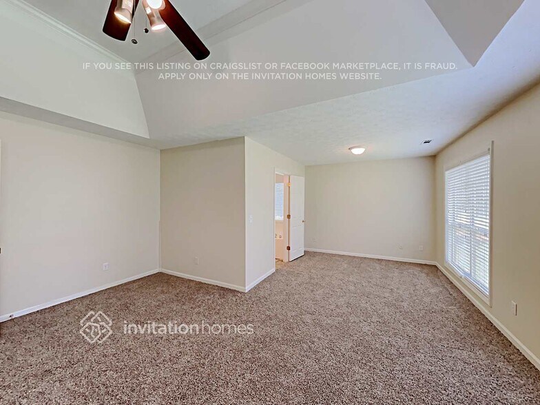 Building Photo - 1530 Devonshire Way