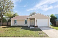 Building Photo - 143 Greentree Cir