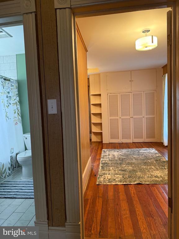 Building Photo - 161 Capon St