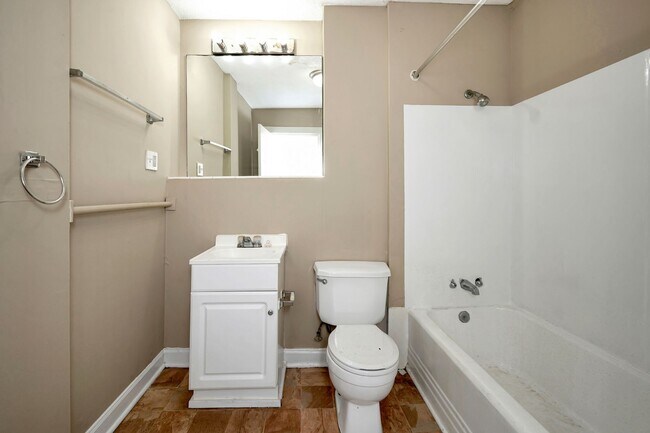 Interior Photo - Fitzgerald