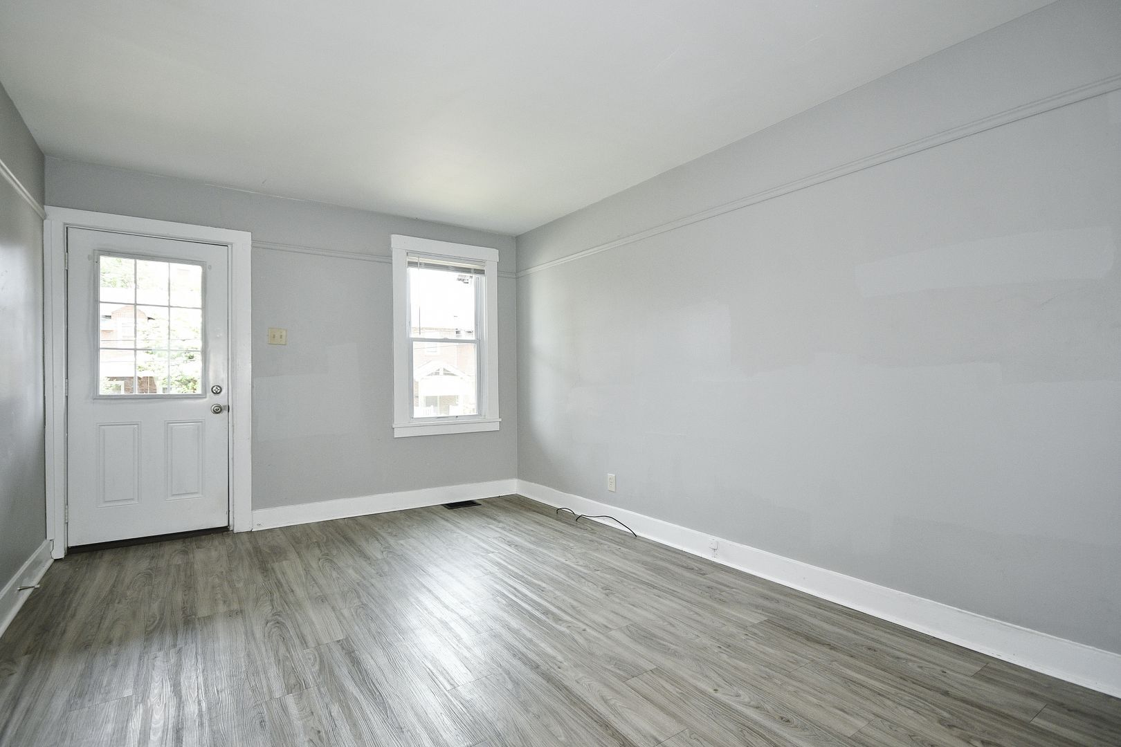 Building Photo - 1037 N 6th St