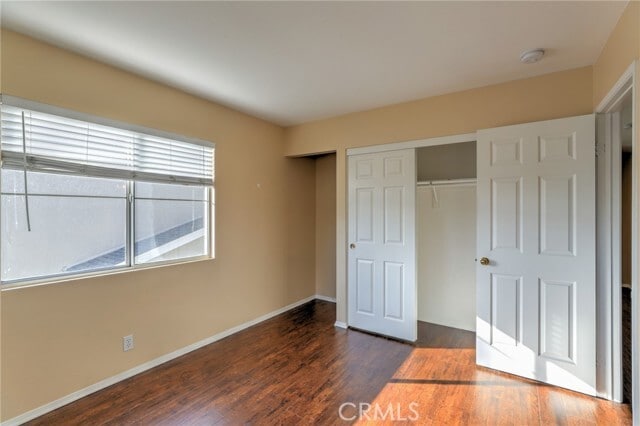 Building Photo - 732 N Siavohn Dr