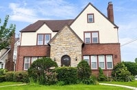 Building Photo - 49 Hempstead Ave