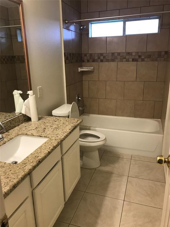 Building Photo - 4715 Schiller Park Ln