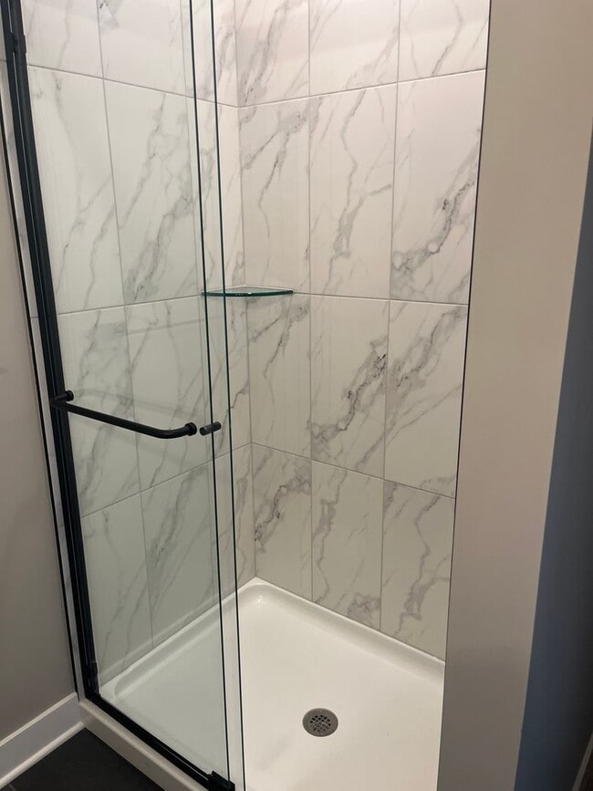 Building Photo - New Construction, 2 bed, 3 bath Row Home, with 2 car garage, fireplace, and rooftop deck!