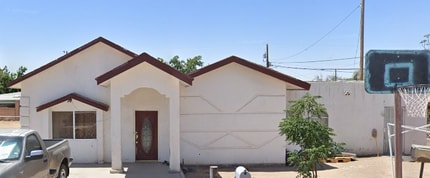 Building Photo - 605 Greggerson Dr