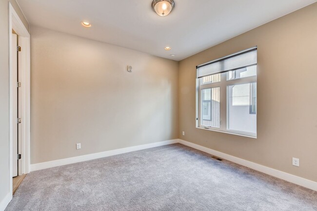 Building Photo - New Construction 3 Bedroom Townhomes for Rent