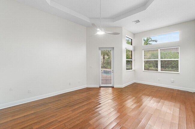 Building Photo - 6641 Conch Ct