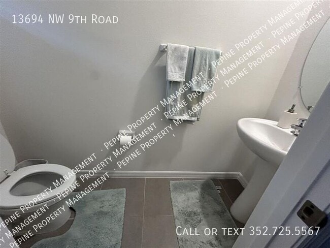 Building Photo - 13694 NW 9th Rd