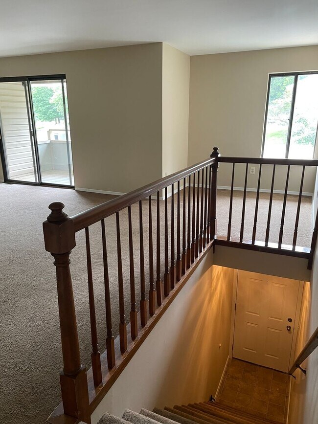 Building Photo - Available Now! 2 bedroom 2 bathroom condo in the heart of O'Fallon MO