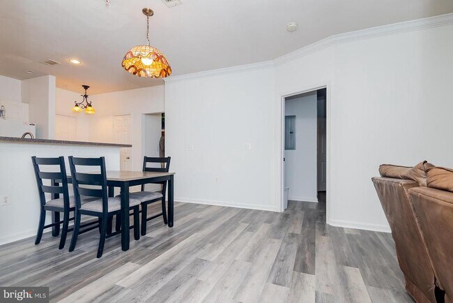 Building Photo - 11373 Aristotle Dr