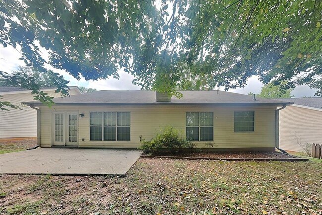Building Photo - 3318 Freedom Landing NW