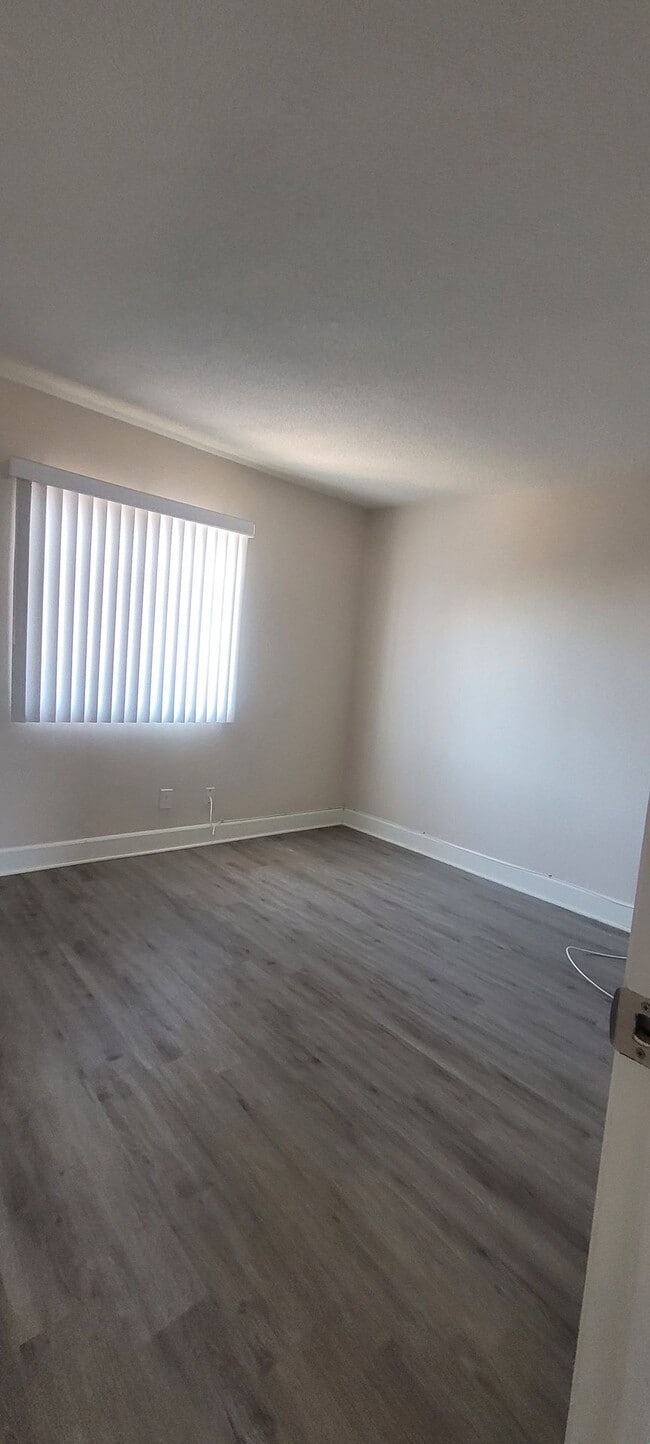 Floorplan - Courtyard Apartments - OBTBD