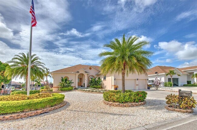 Building Photo - 816 Golf Island Dr