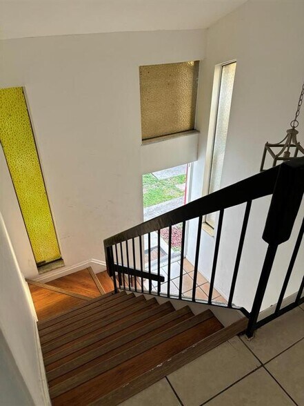 Building Photo - 2148 NW 57th Ave