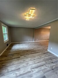 Building Photo - 30 Fairfield Dr