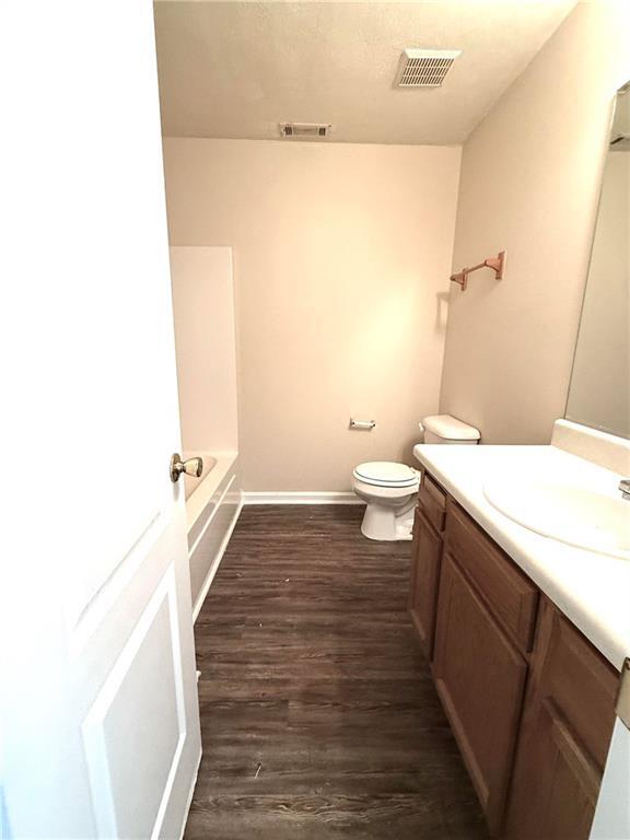 Building Photo - 3683 White Pine Rd