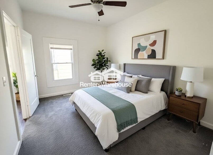 Building Photo - 4434 Park Ave