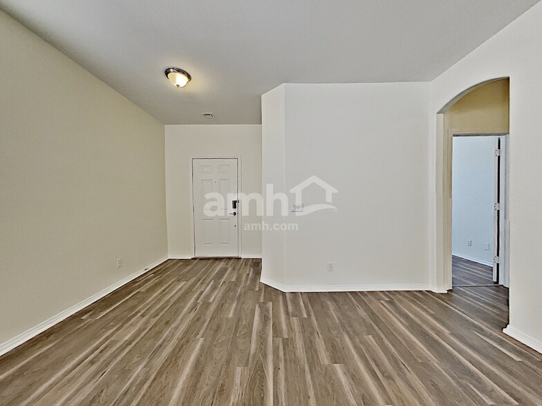 Building Photo - 265 S Summer Meadow St