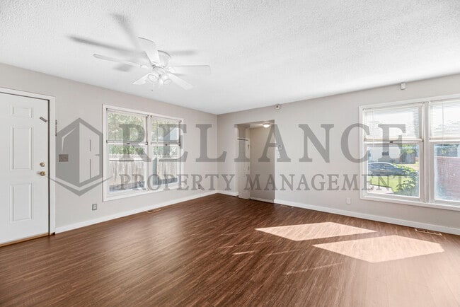 Building Photo - 1511 S Edwards St