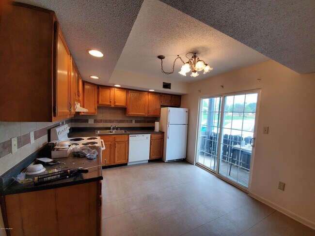 Building Photo - 6418 Venango Dr