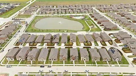 Building Photo - 1532 Bennington Ln