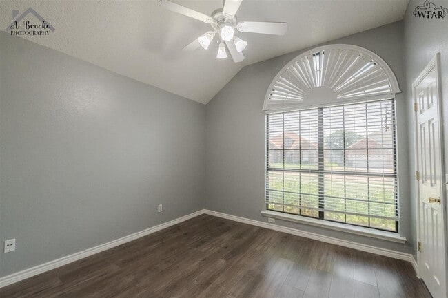 Building Photo - 5412 Blazing Star Ln
