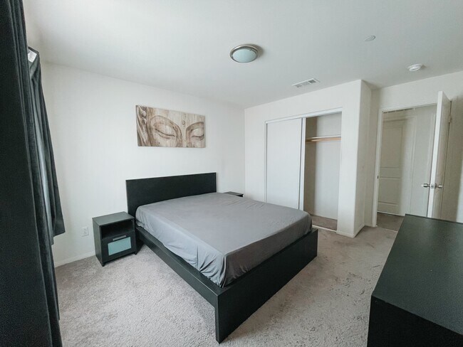 Building Photo - 44127 Chaparral Dr