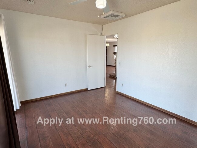 Building Photo - Spacious and Clean 2 bed Home In Joshua Tree