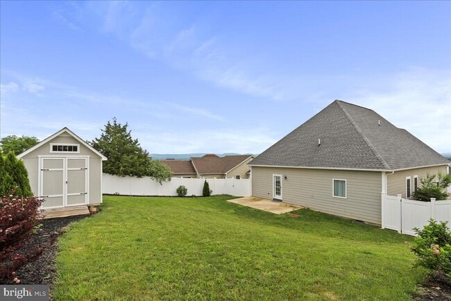 Building Photo - 115 Beauregard Dr