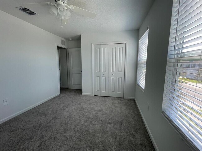 Building Photo - 3530 Kimbrough Dr