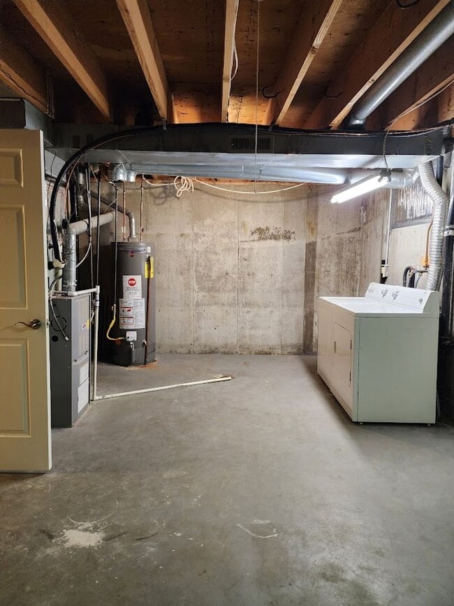 Building Photo - Long Realty & Property Management - Great ...