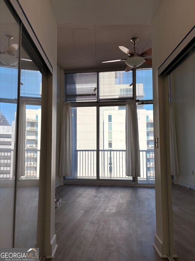 Building Photo - 44 Peachtree Pl NE