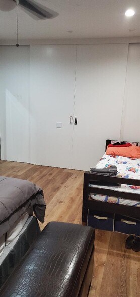bedroom # 2 - 1439 W El Segundo Blvd