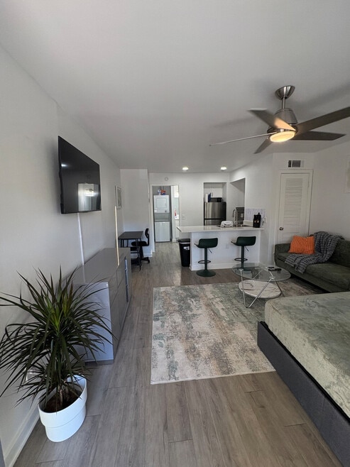 Building Photo - 3104 Stoneway Dr