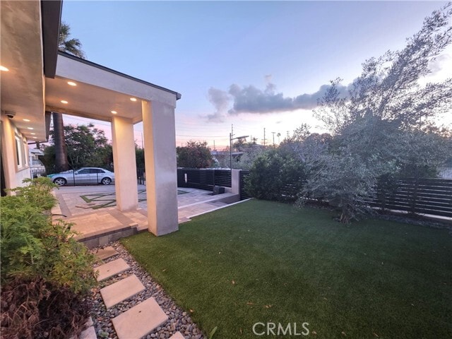 Building Photo - 11164 Tamarack Ave