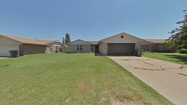 Building Photo - 5222 NW Ashby Ave