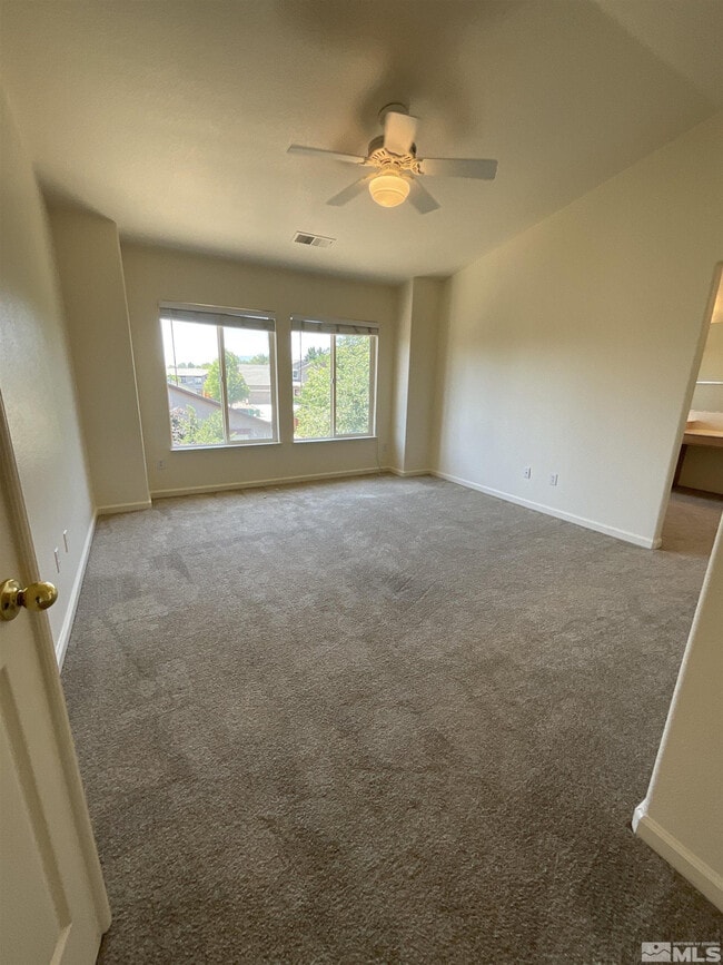 Building Photo - 5707 Rainier Peak Dr