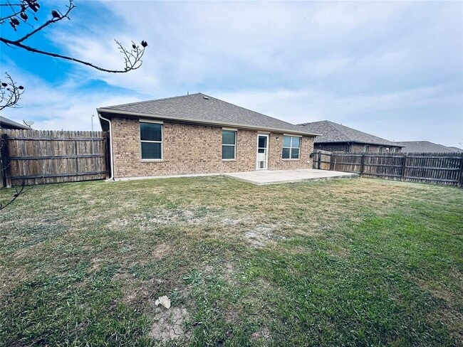 Building Photo - 708 Kaluga Trl