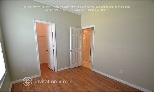Building Photo - 901 Rosinia Ct