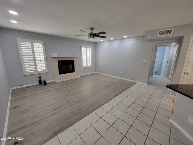 Building Photo - 1404 Black Ridge Dr